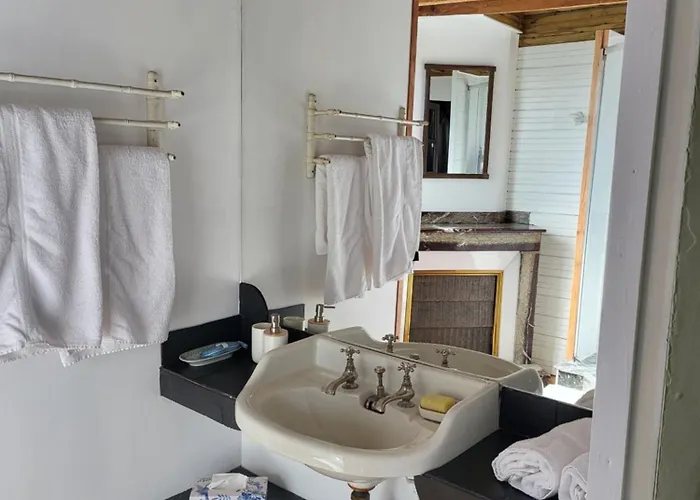 L'intemporelle Panzió Bagnères-de-Bigorre