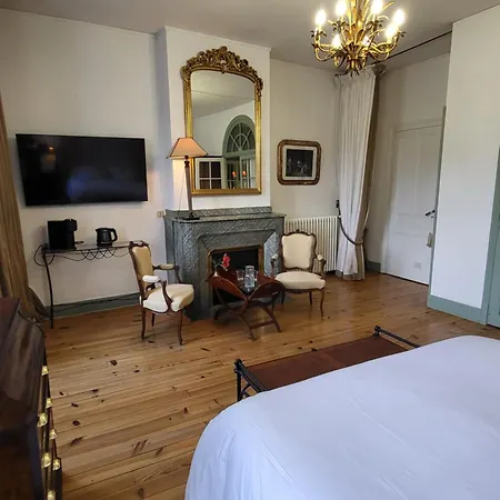 L'intemporelle Bed & Breakfast Bagnères-de-Bigorre