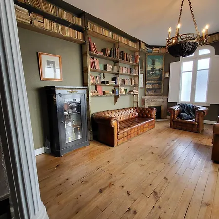 L'intemporelle فندق مبيت وإفطار Bagnères-de-Bigorre