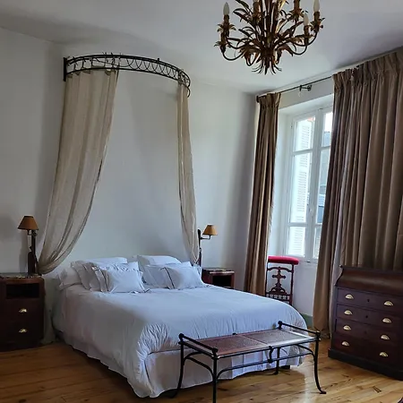 L'intemporelle فندق مبيت وإفطار 3*